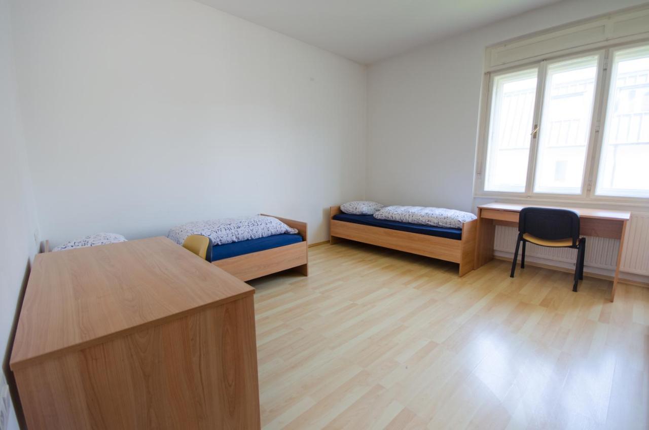 Glinska Rooms Любляна Экстерьер фото